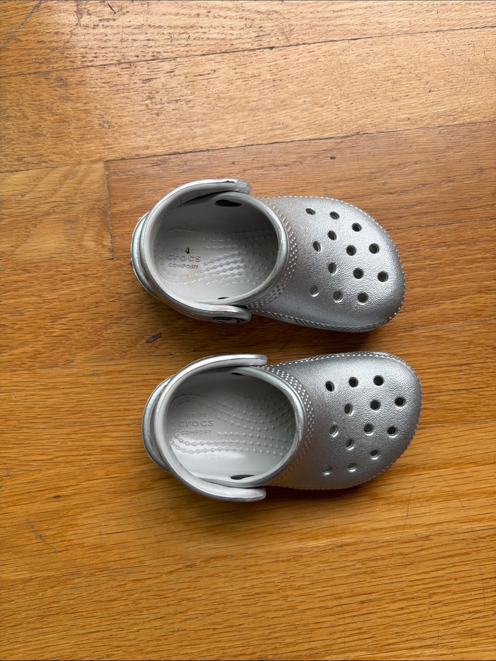 CROCS Kids Metallic Silver Classic Clog Sandals